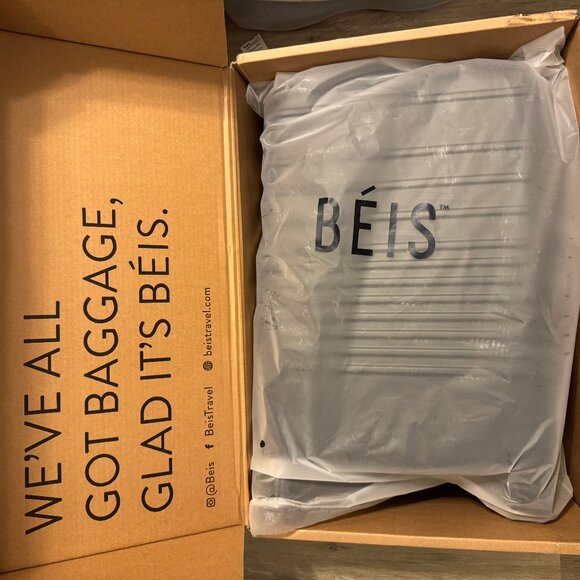 NIB BEIS The Carry-On Roller- All Black - Picture 7 of 10